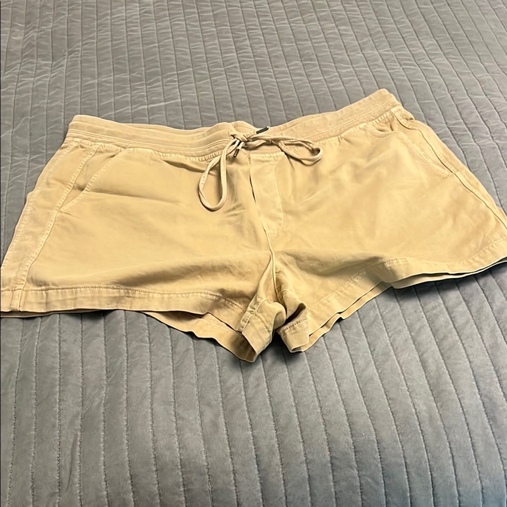 Women's Tan Shorts